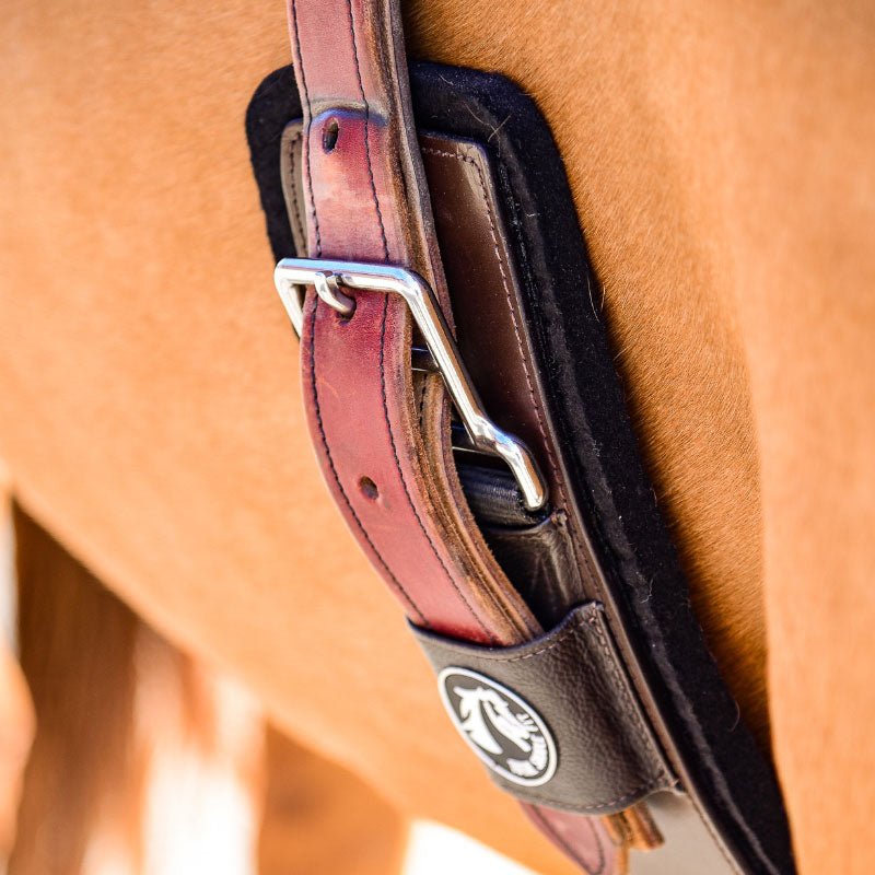 Total Saddle Fit Shoulder Relief Cinch Western - Saddlery Direct